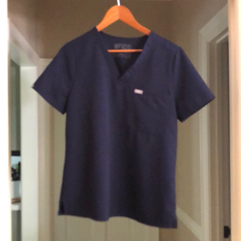 Figs Navy M Catarina Scrub Top